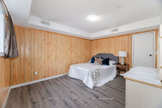 36 Blackthorn Lane, House other with 6 bedrooms, 2 bathrooms and 4 parking in Brampton ON | Image 29