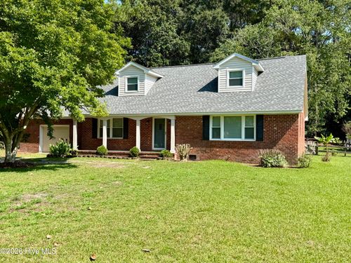 216 Rockledge Rd, New Bern, NC, 28562-9559 | Card Image