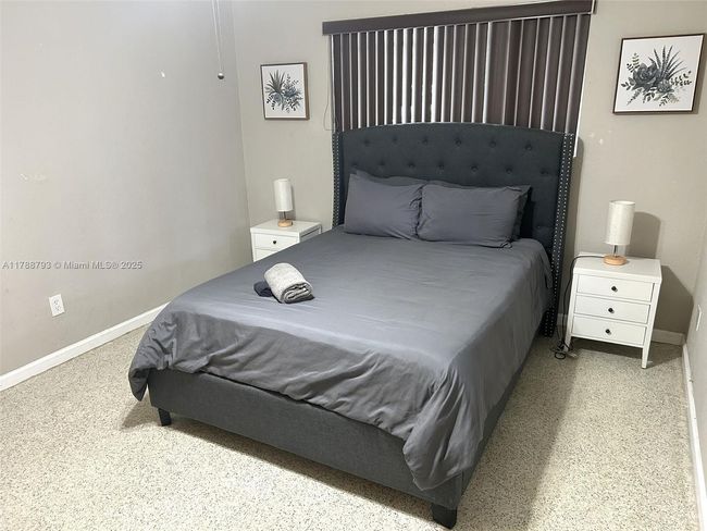 460 Nw 88 Th Ter, House other with 4 bedrooms, 2 bathrooms and null parking in El Portal FL | Image 18