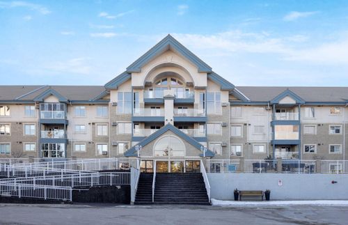 311-7239 Sierra Morena Blvd Sw, Calgary, AB, T3H3L7 | Card Image