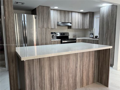 apt-312-4850 Sw 63rd Ter, Davie, FL, 33314-4435 | Card Image