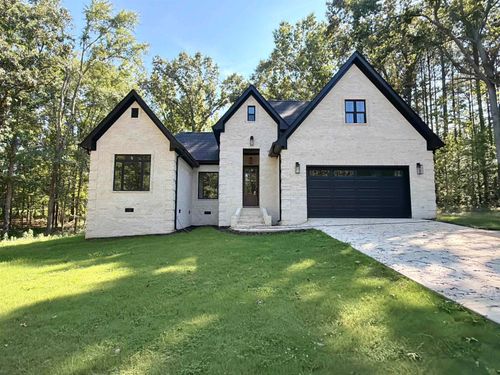 25 Crescent Ln, Selmer, TN, 38375-1016 | Card Image