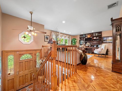 140 Schweizer Ln, Bardonia, NY, 10954-2034 | Card Image