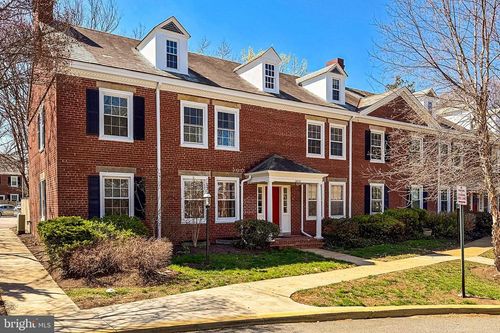 b1-3279 S Stafford St, ARLINGTON, VA, 22206-2017 | Card Image