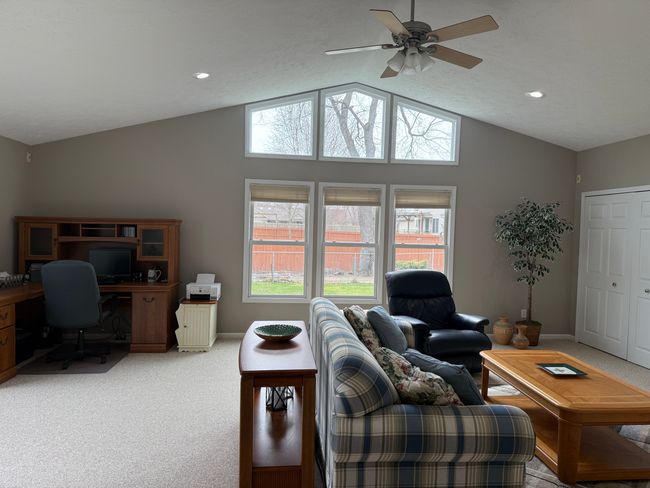 Family Room | Image 17