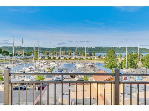 119 S Washington St, Lake City, MN, 55041-1033 | Card Image