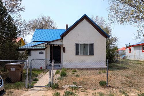 105 S Roosevelt Ave, Mountainair, NM, 87036 | Card Image