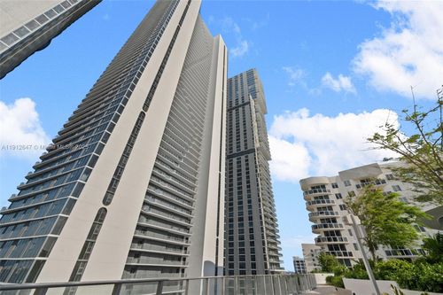 unit-5606-700 Ne 24th St, Miami, FL, 33137-5517 | Card Image