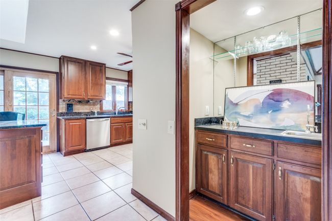 3005 Cortez Ct E, House other with 3 bedrooms, 3 bathrooms and null parking in Irving TX | Image 11