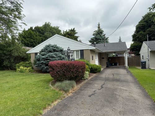 25 Sora Dr, Mississauga, ON, L5M1B3 | Card Image