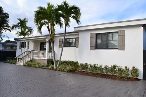 2022 Sw 82nd Ct, Miami, FL, 33155 | Card Image