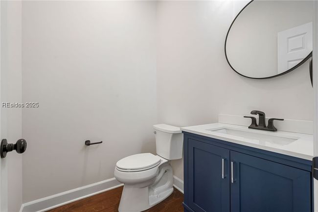 Powder Room | Image 43