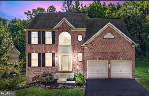 8210 Selwin Ct, Rosedale, MD, 21237-3360 | Card Image