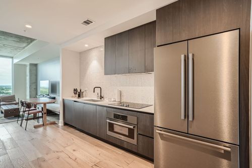 1706-48 East Ave, Austin, TX, 78701-4317 | Card Image