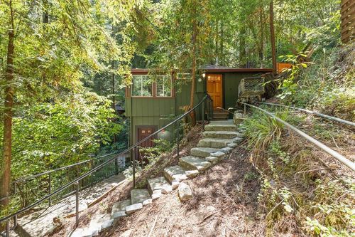 17900 Santa Rosa Avenue, Guerneville, CA, 95446 | Card Image