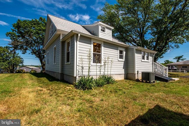 18980 Kennon Pl, House other with 4 bedrooms, 2 bathrooms and null parking in Benedict MD | Image 6
