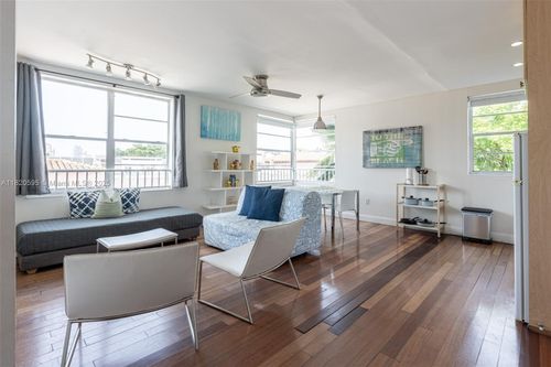apt-307-420 15th St, Miami Beach, FL, 33139-7906 | Card Image
