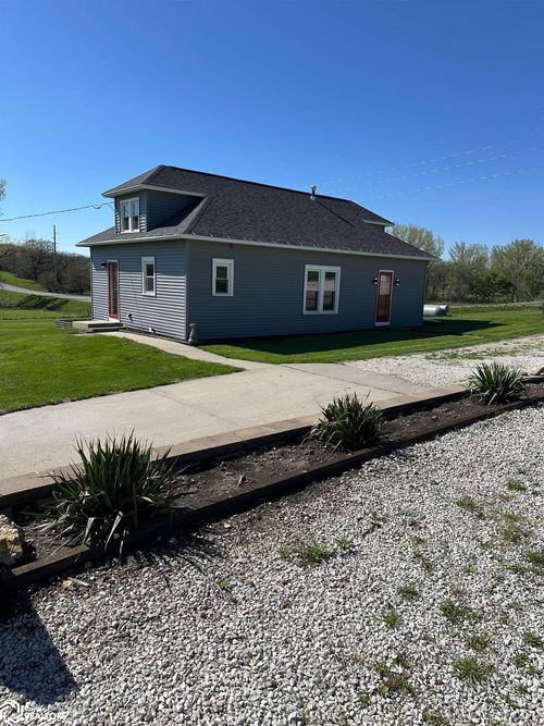 1412 150th St, Corning, IA, 50841-8459 | Card Image