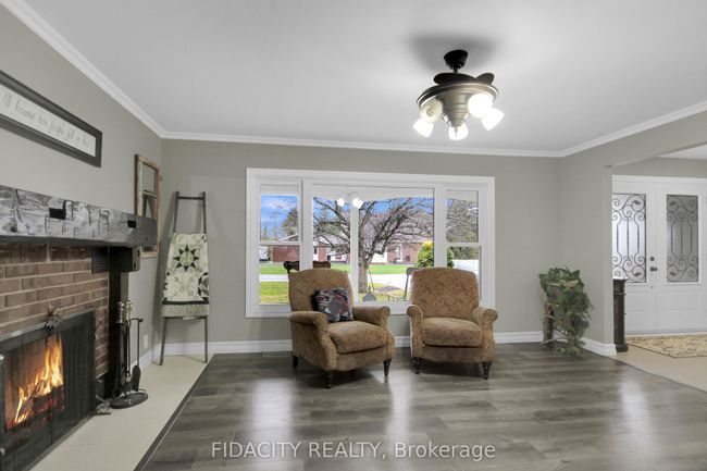 6657 Bluebird St, House other with 3 bedrooms, 3 bathrooms and 4 parking in Kars ON | Image 9