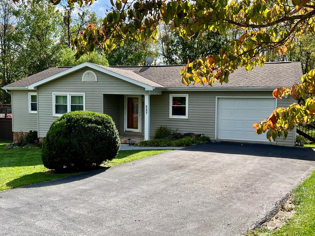 Hillcrest Dr, Princeton, WV 24740