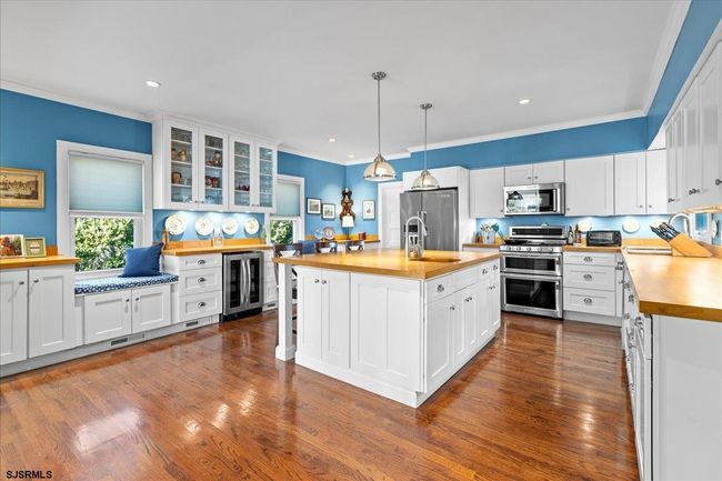 138 N Maple Ave, House other with 4 bedrooms, 3 bathrooms and null parking in Tuckerton NJ | Image 11