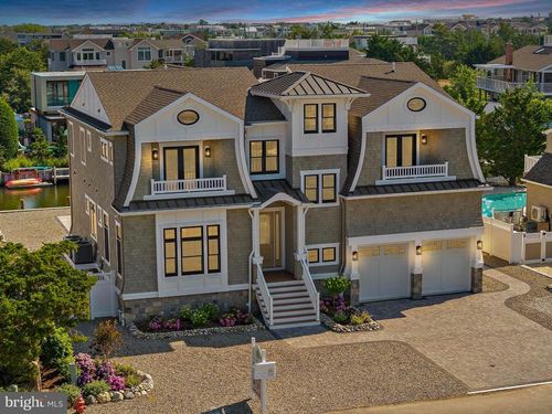 24 Beacon Dr, LONG BEACH TOWNSHIP, NJ, 08008-6111 | Card Image