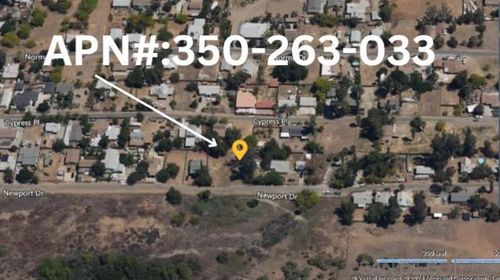 23686 Newport Dr, Canyon Lake, CA, 92587-8990 | Card Image