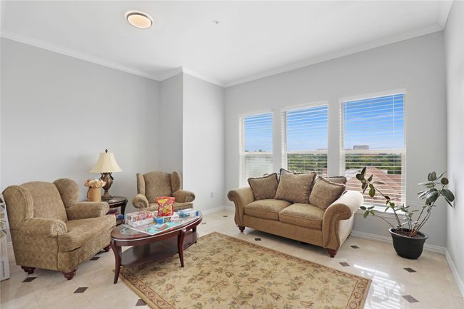 UNIT-301 - 800 E 15 Th St, Condo with 2 bedrooms, 2 bathrooms and null parking in Plano TX | Image 12