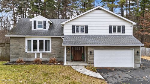 23 Northcrest Dr, Clifton Park, NY, 12065-2722 | Card Image