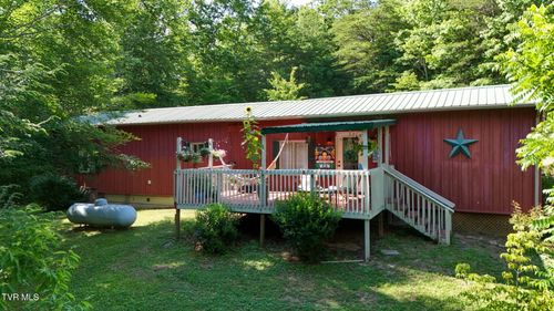 6728 Hayters Gap Rd, Saltville, VA, 24370-3938 | Card Image