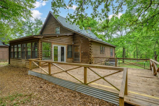 620 Highway 377 N, House other with 3 bedrooms, 3 bathrooms and null parking in Whitesboro TX | Image 6