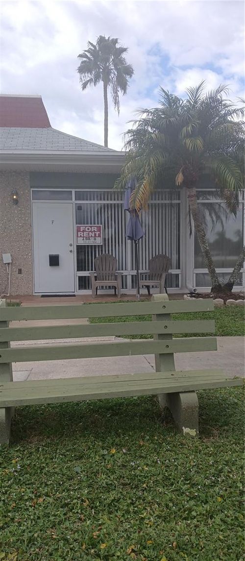 apt-f-4354 Tahitian Gardens Cir, Holiday, FL, 34691-3747 | Card Image