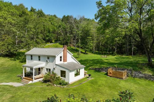 69 Akeson Rd, Glen Spey, NY, 12737-5403 | Card Image