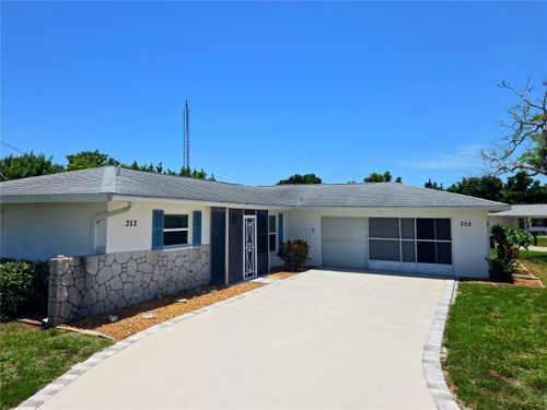 352 Pine Tree Rd, VENICE, FL, 34293-1624 | Card Image