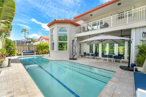 5348 Nw 106th Ct, Doral, FL, 33178-6637 | Card Image