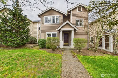 10159 223rd Pl Ne, Redmond, WA, 98053-1953 | Card Image