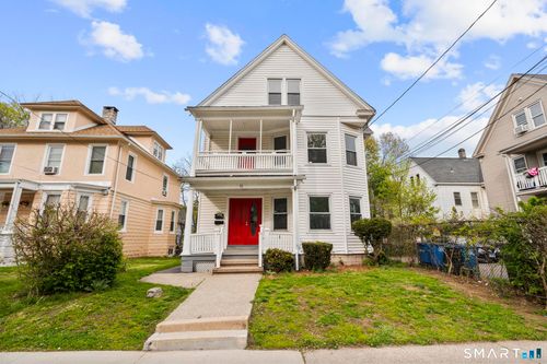 11 Young St, New Haven, CT, 06511-2914 | Card Image