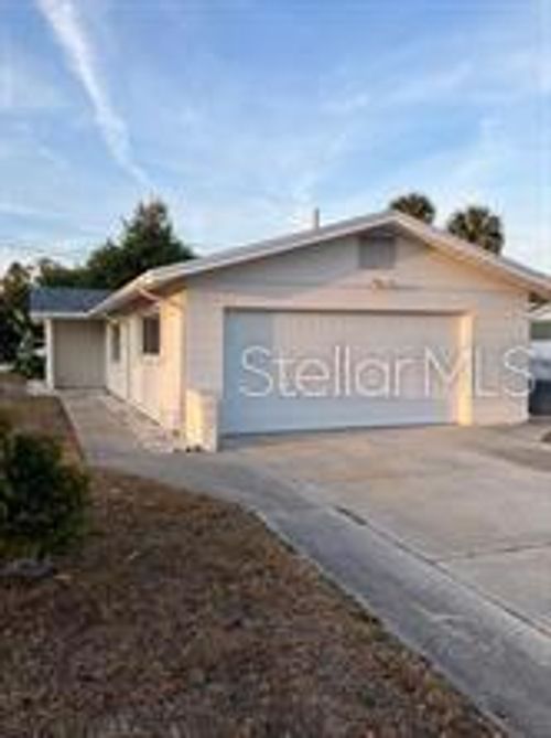 6807 113th St, SEMINOLE, FL, 33772-6219 | Card Image