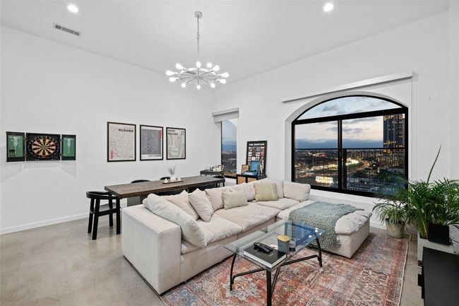 APT-907 - 507 Sabine St, Condo with 2 bedrooms, 2 bathrooms and 2 parking in Austin TX | Image 8