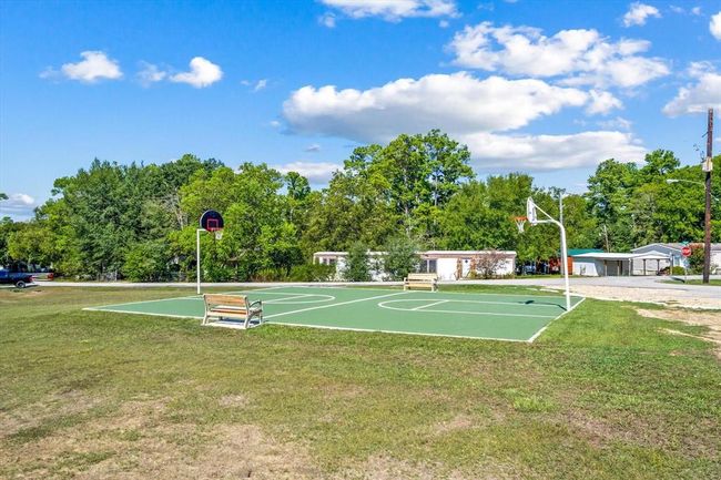 Local Amenities in the area | Image 44