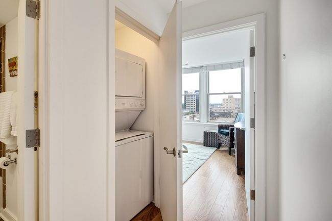 APT-1004 - 66 Monroe Ave, Condo with 2 bedrooms, 2 bathrooms and null parking in Memphis TN | Image 19