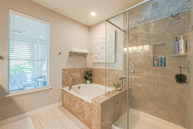 Primary Bath. | Image 30