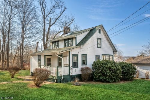 6 Lakeview Ave, Budd Lake, NJ, 07828-1505 | Card Image