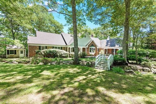 25 Mill Pond Way, East Falmouth, MA, 02536-5360 | Card Image