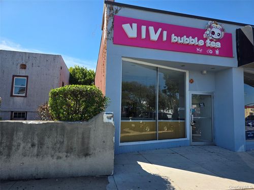 1024 Beech St, Long Beach, NY, 11561-1223 | Card Image