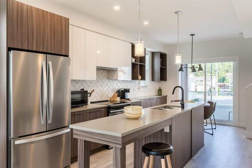 16-2505 Ware St, Abbotsford, BC, V2S0K3 | Card Image