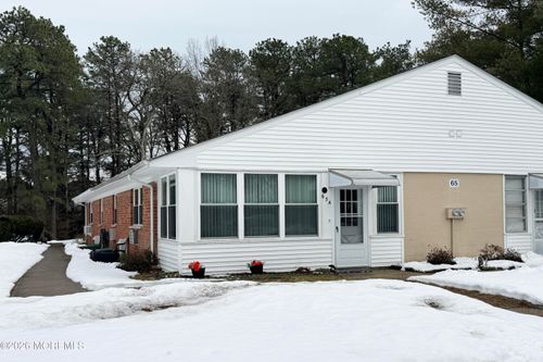 65 A Kennedy Dr, Whiting, NJ, 08759-3581 | Card Image