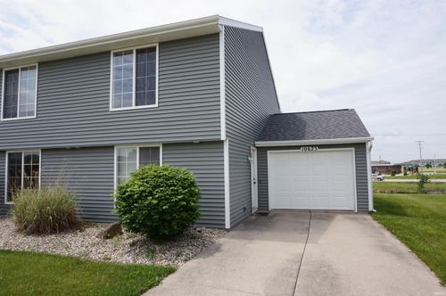 10623 Oak Valley Rd, Fort Wayne, IN, 46845-1828 | Card Image