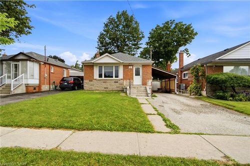 56 Exford Dr, Scarborough, ON, M1P1M3 | Card Image