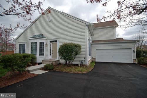 31 Maidenhead Rd, Princeton, NJ, 08540-7735 | Card Image